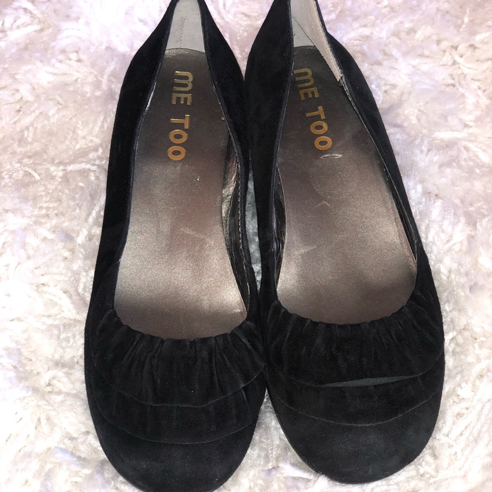 Me Too Wedged Suede Flats